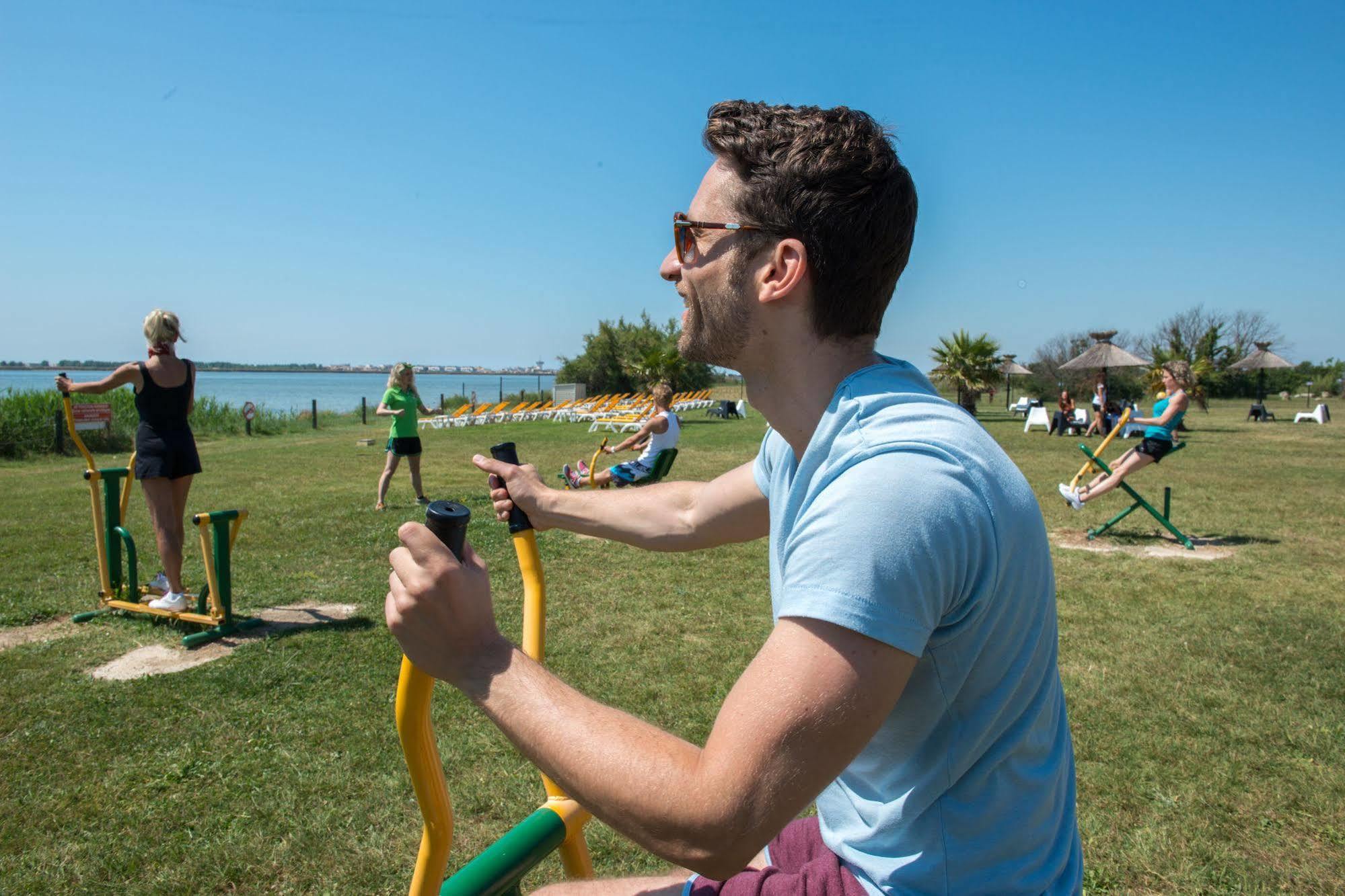 Camping Officiel Siblu Le Lac Des Reves ラット エクステリア 写真